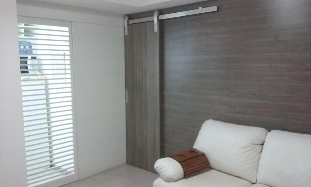 Studio Home Service Em Boa Viagem - Limpeza Lavanderia Internet Recife 0*,
